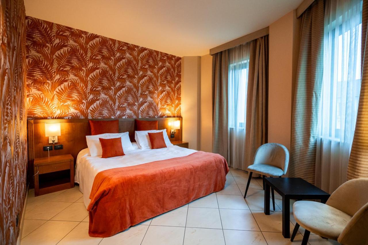 Hotel Parisi Nichelino Eksteriør billede