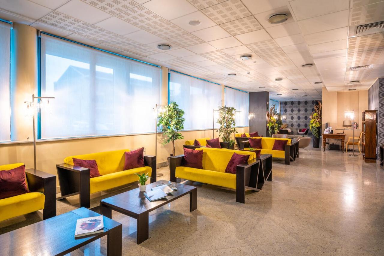 Hotel Parisi Nichelino Eksteriør billede